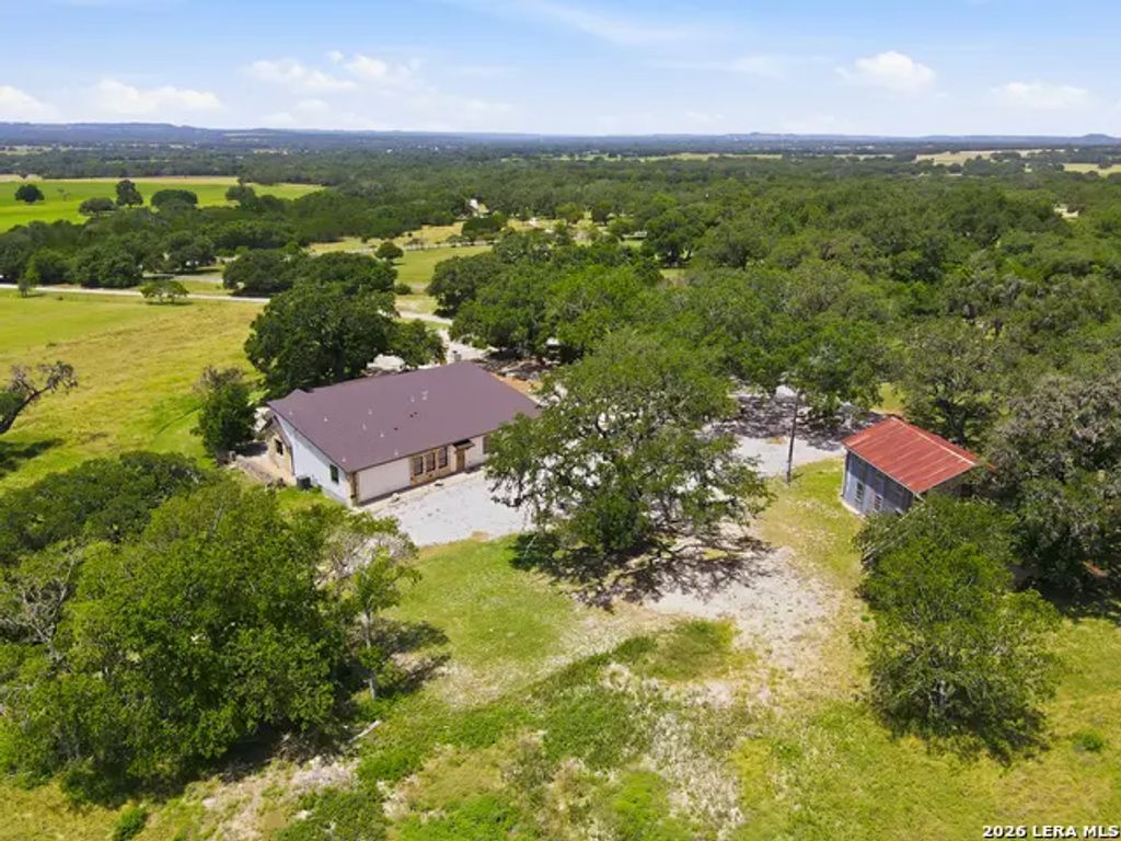 1668 Rocky Rd, Blanco