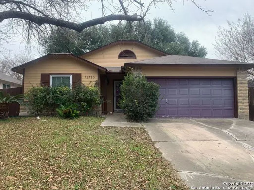 12126 Stoney Crown, San Antonio