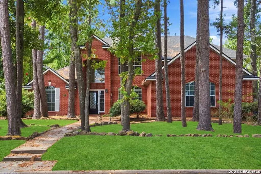 18719 Racquet Sports Way, Humble