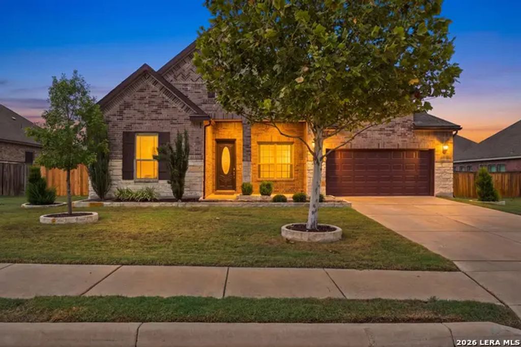 13157 Hallie Chase, Schertz