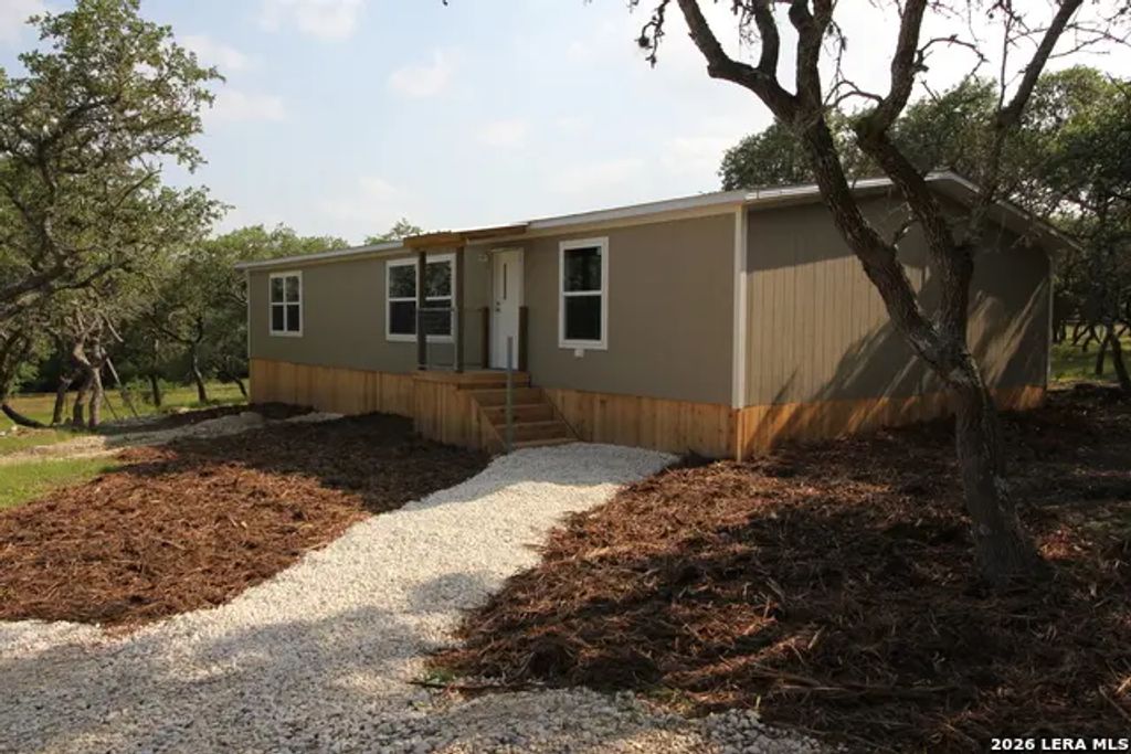 34 Tin Cup Loop, Boerne