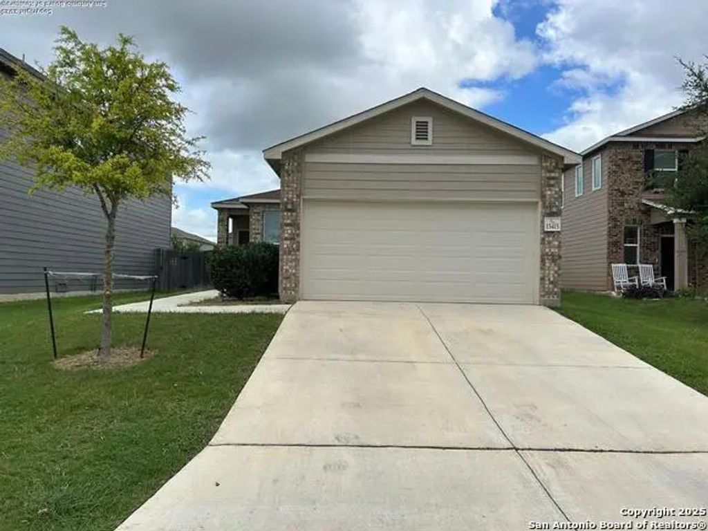 15415 Pine Path, San Antonio