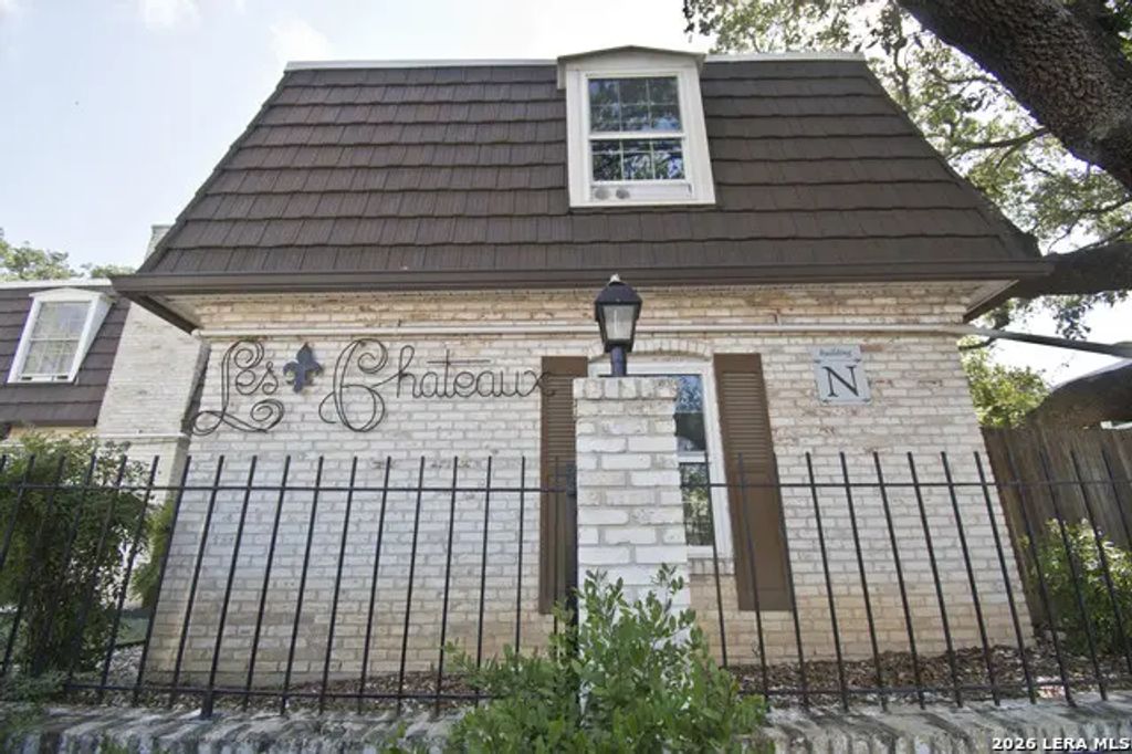 8058 Broadway 238 N, San Antonio