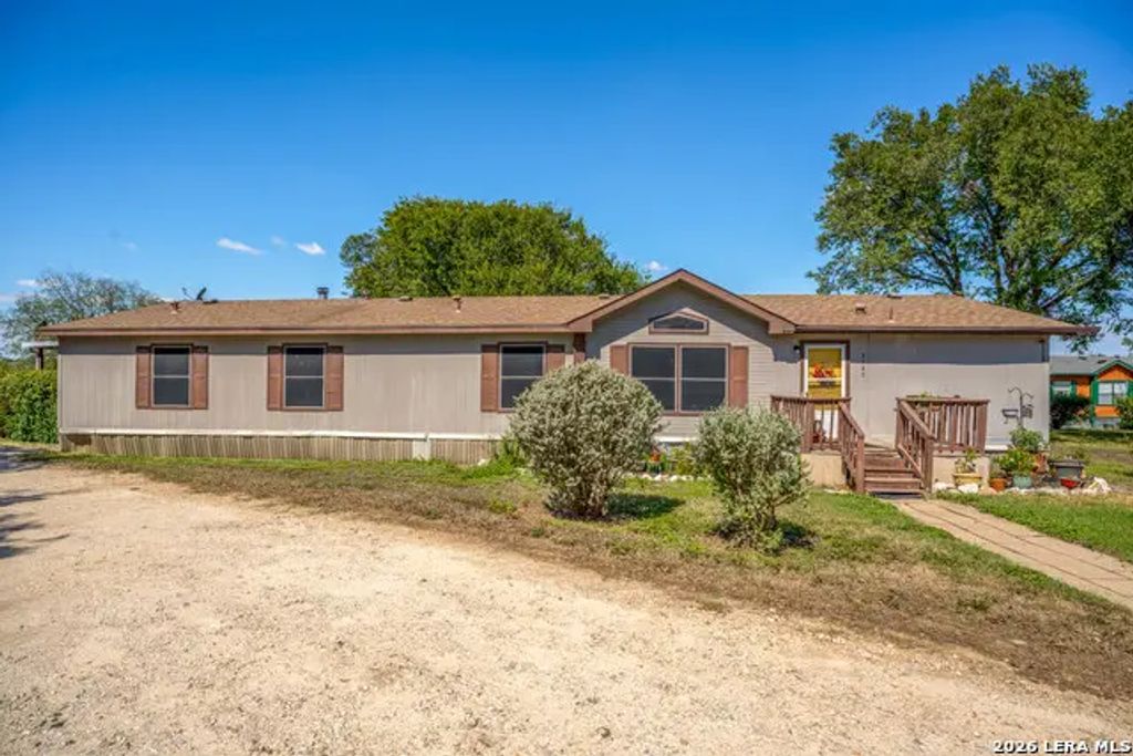 3487 S Foster Rd, San Antonio