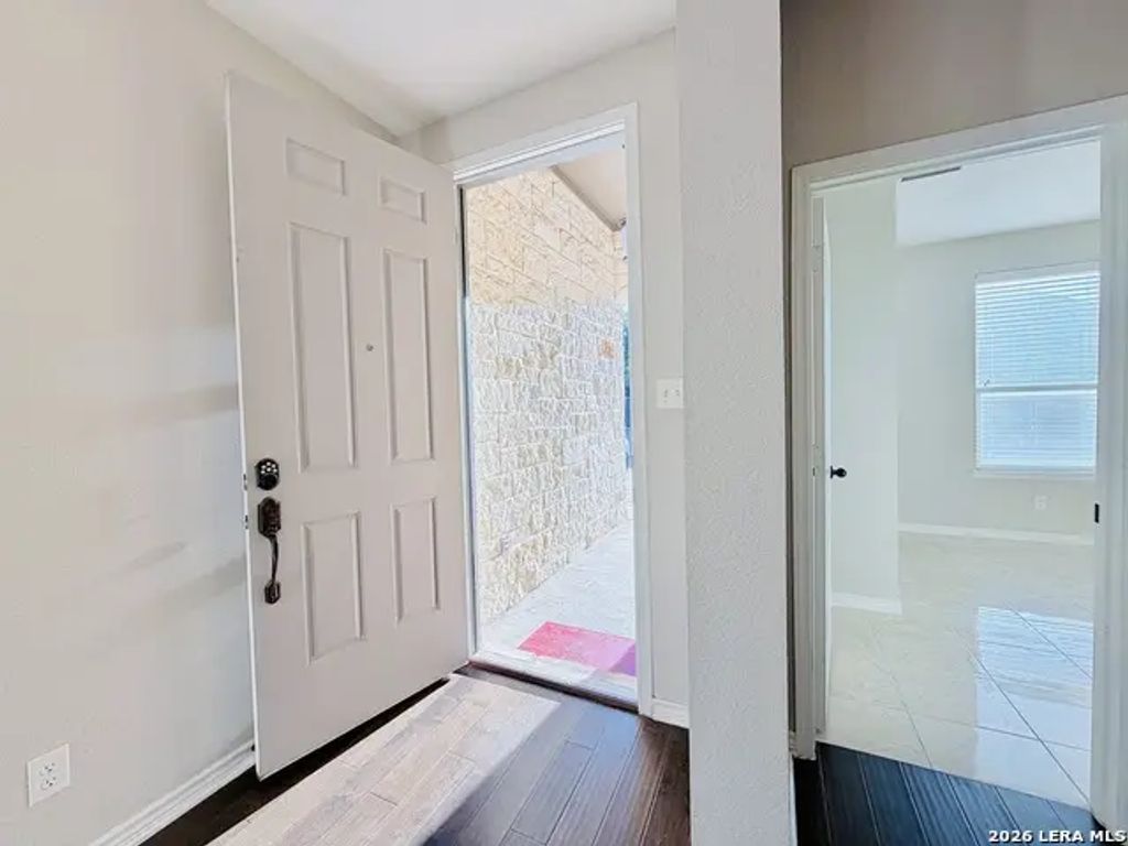 4615 Montrose Wood, San Antonio