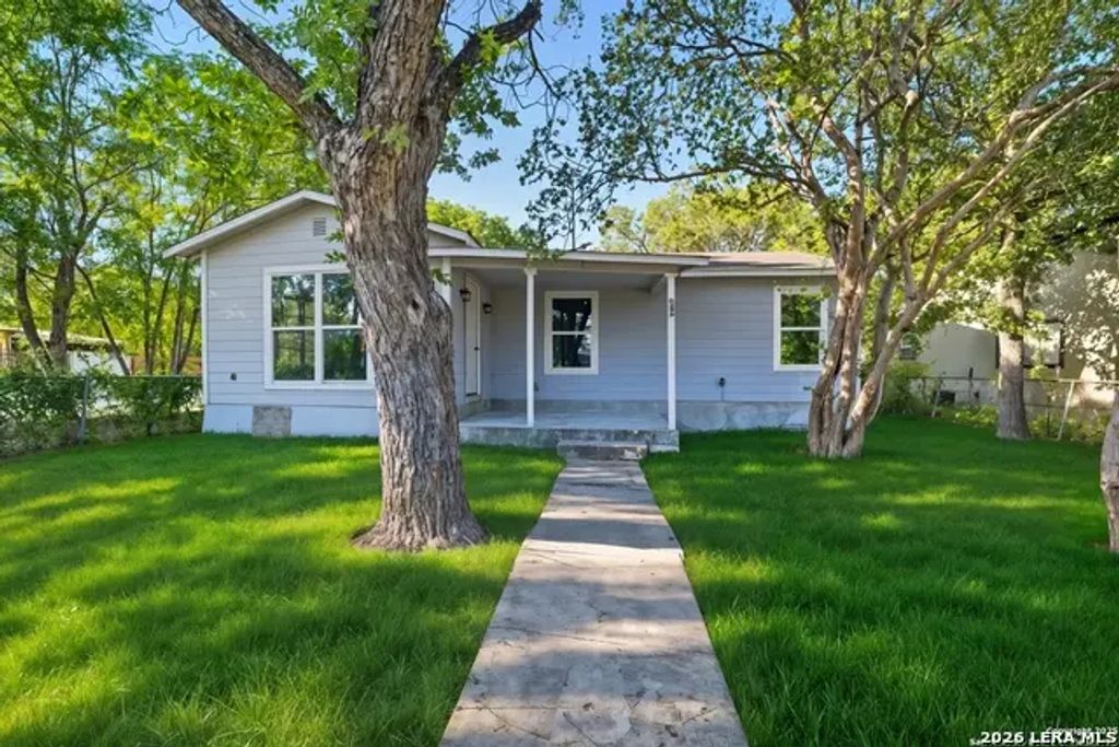 835 Aaron Pl, San Antonio