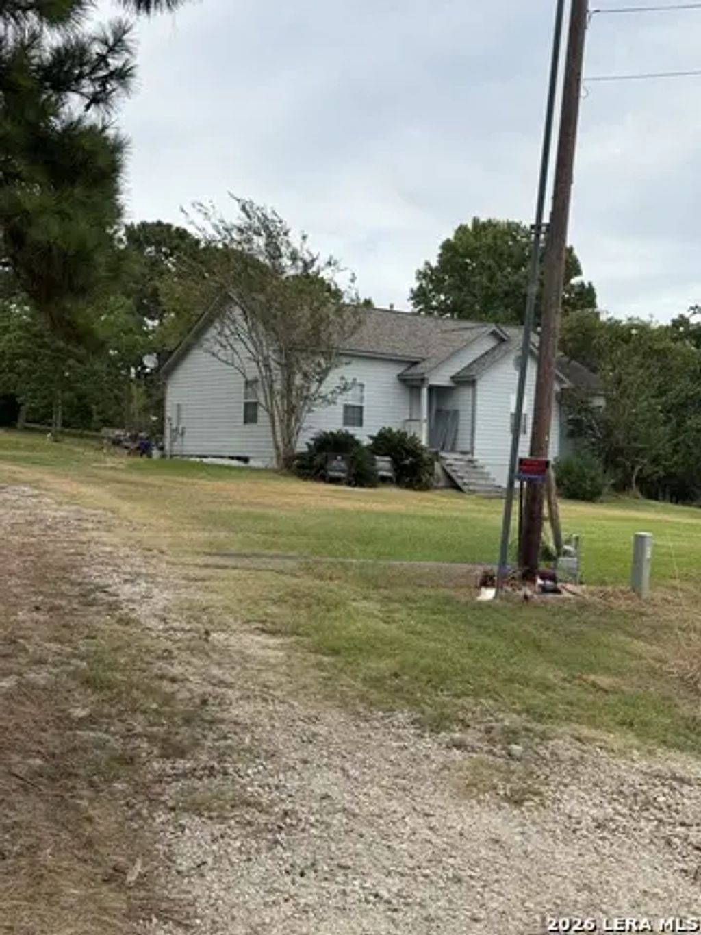 211 E Commercial Ave, Onalaska