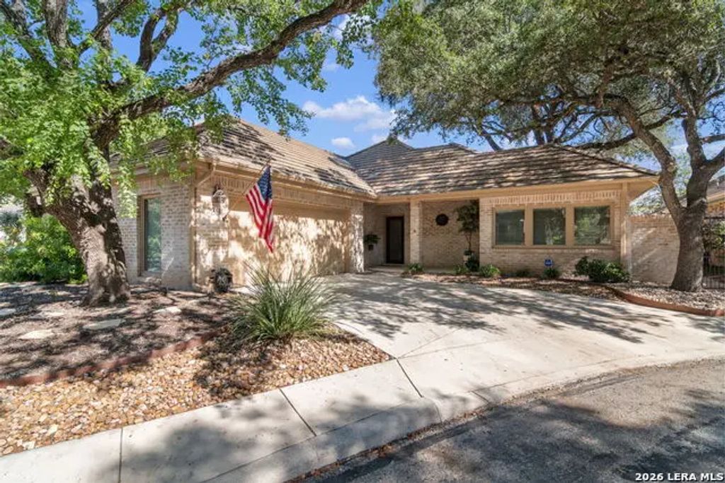 39 Campden Cir, San Antonio