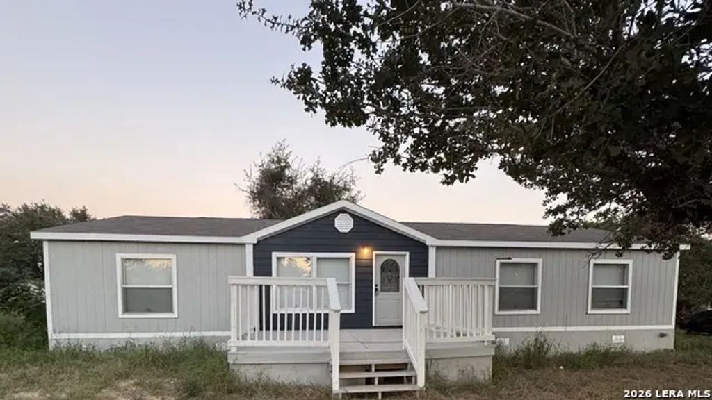 22992 Trumbo Rd., San Antonio