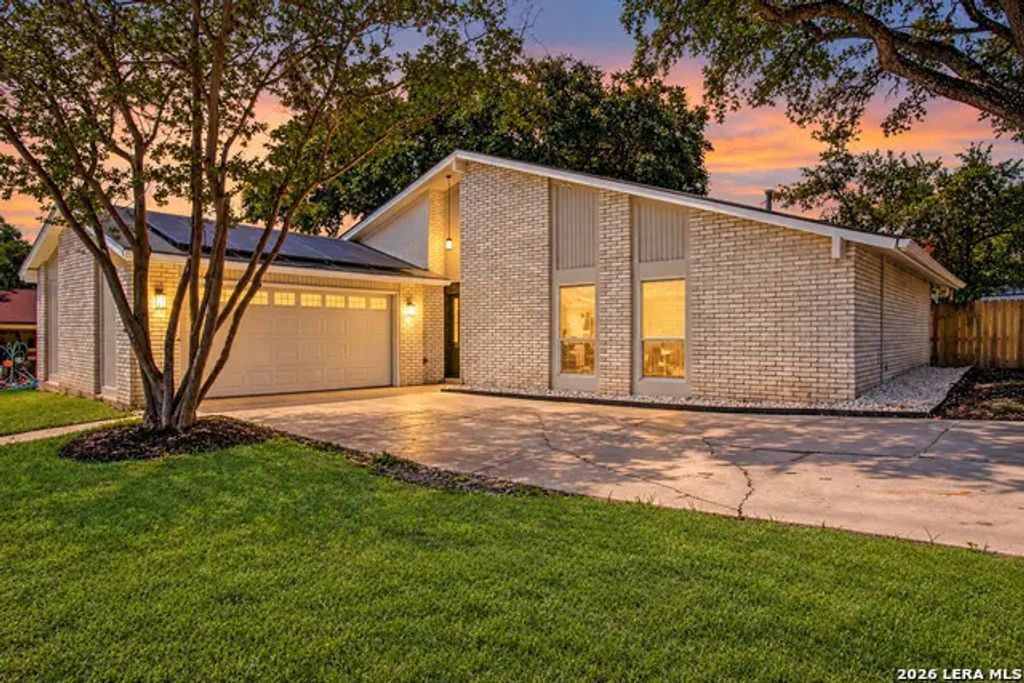 4479 Hay Market, San Antonio