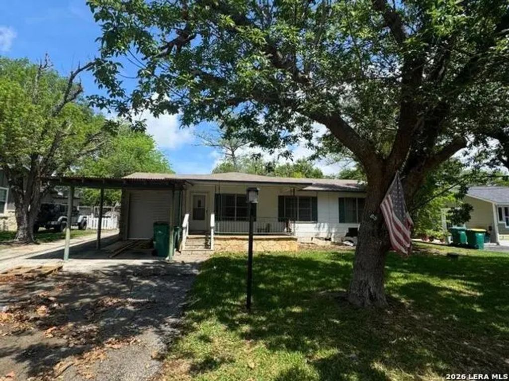 514 E Bandera Rd, Boerne