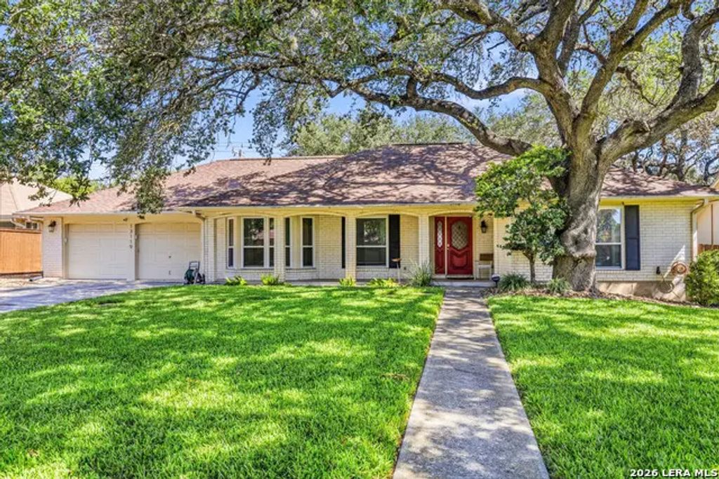 13119 Hill Forest St, San Antonio