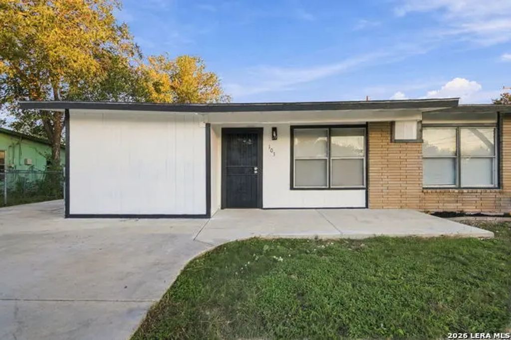 103 Chadwick Dr, San Antonio