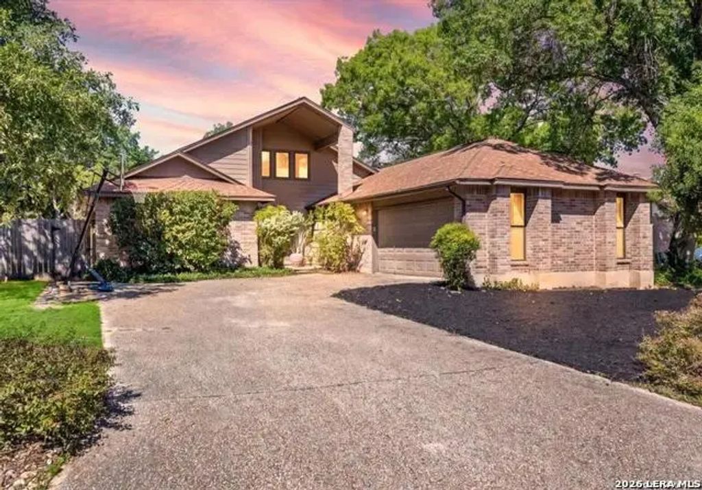 1715 Encino Crst, San Antonio