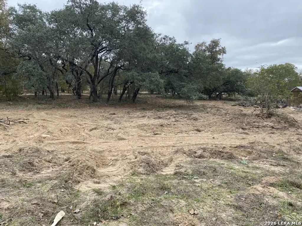 184 County Road 781, Natalia