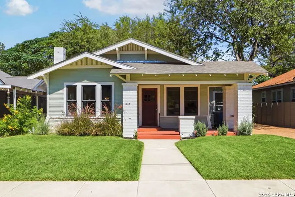619 W Kings Hwy, San Antonio