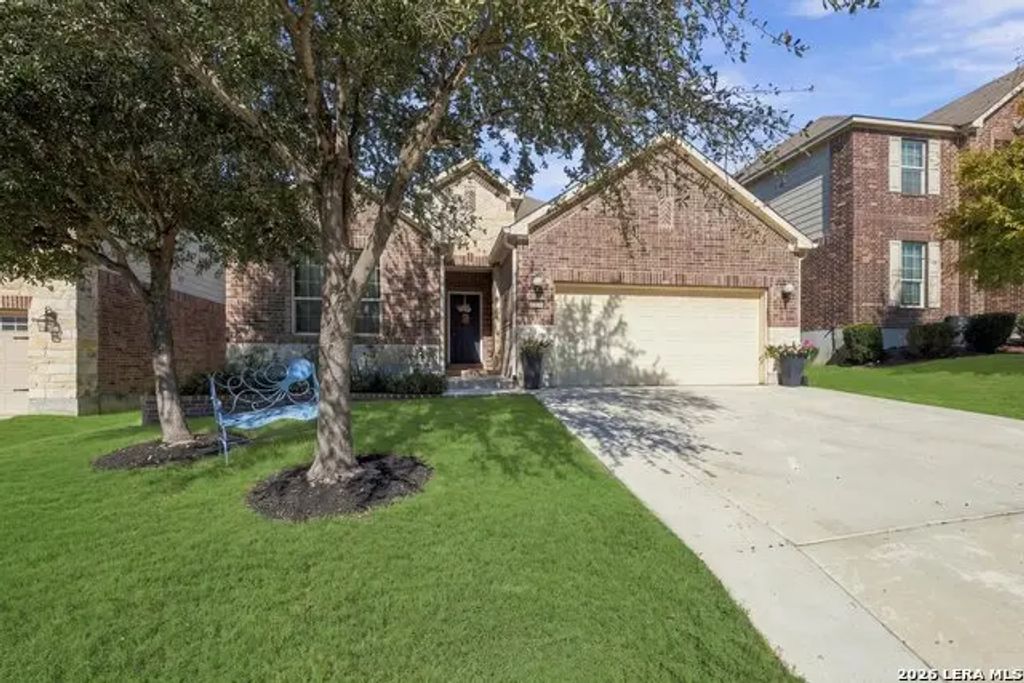 10823 Red Sage, Helotes