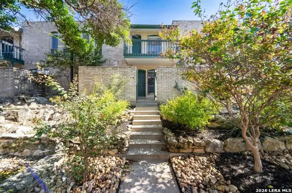 9915 Powhatan Dr B4, San Antonio