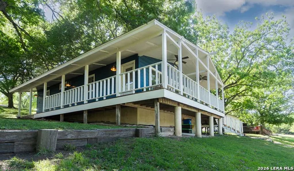580 River Cliff Dr, Canyon Lake