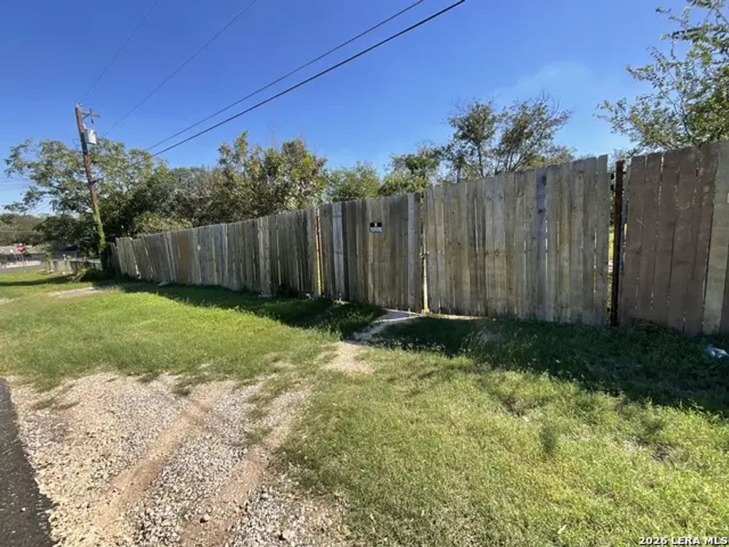 11908 Manzanita, San Antonio