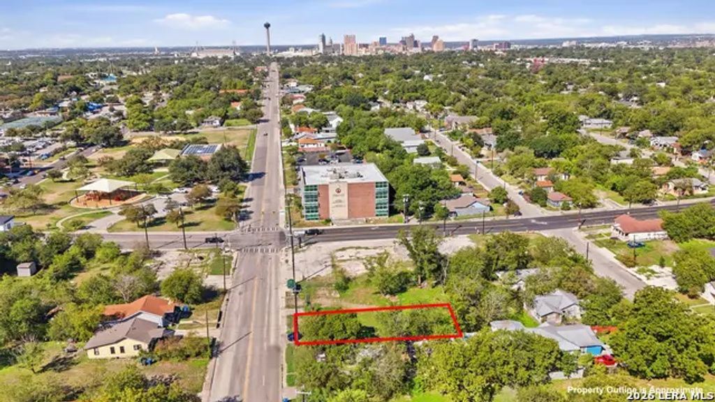 2615 E Commerce St, San Antonio