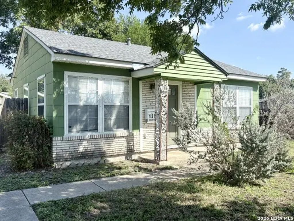 131 Glamis Ave, San Antonio