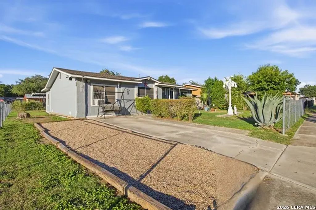 3207 Aragon Dr, San Antonio