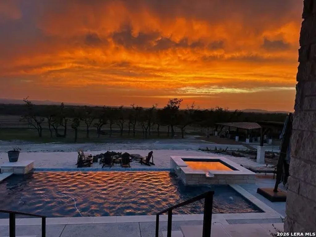 113 Greco Bend, Boerne