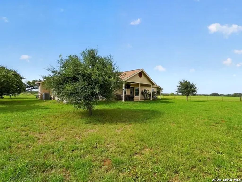 2217 County Road 412, Stockdale
