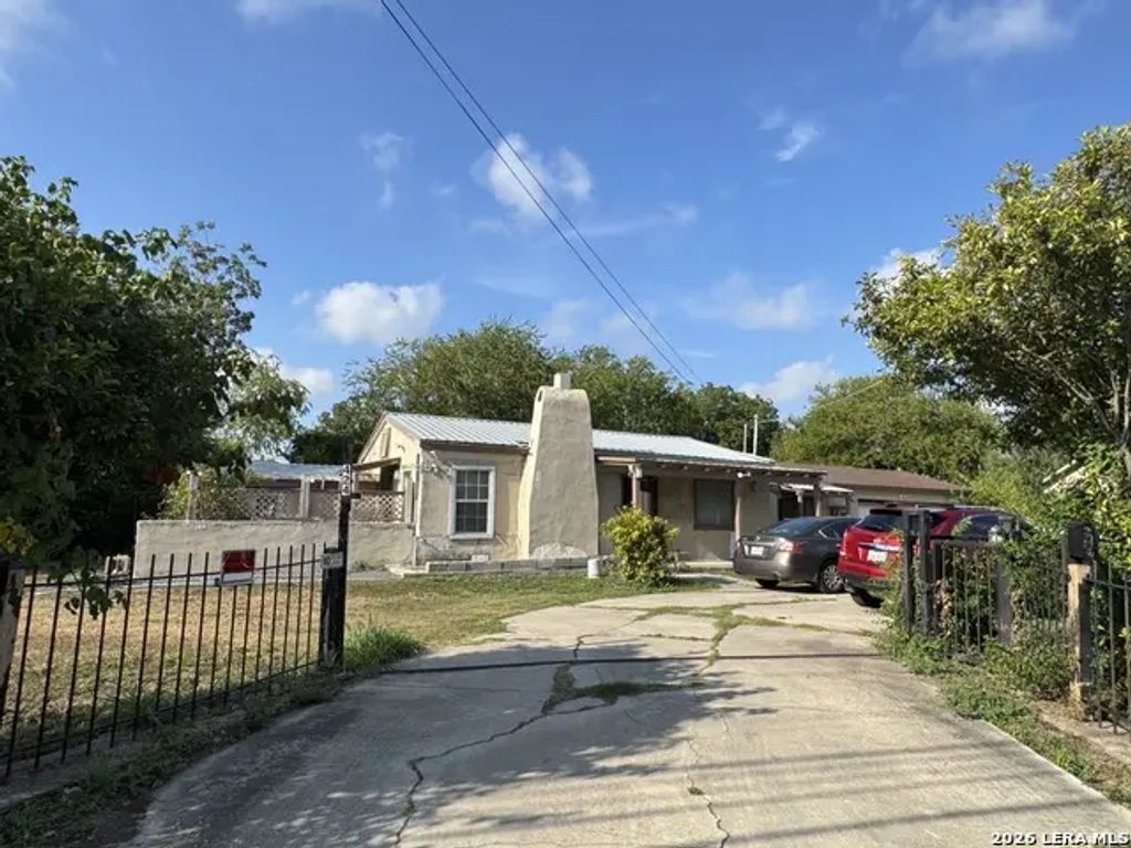 424 Babcock Rd., San Antonio