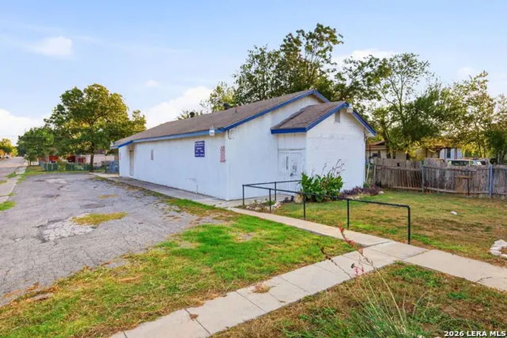 3802 W Salinas St, San Antonio