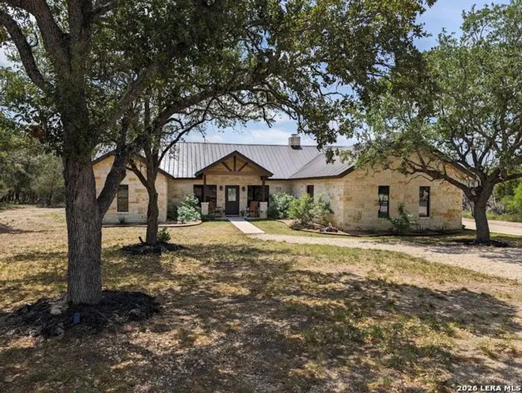 1617 Mountain Valley, ConCan