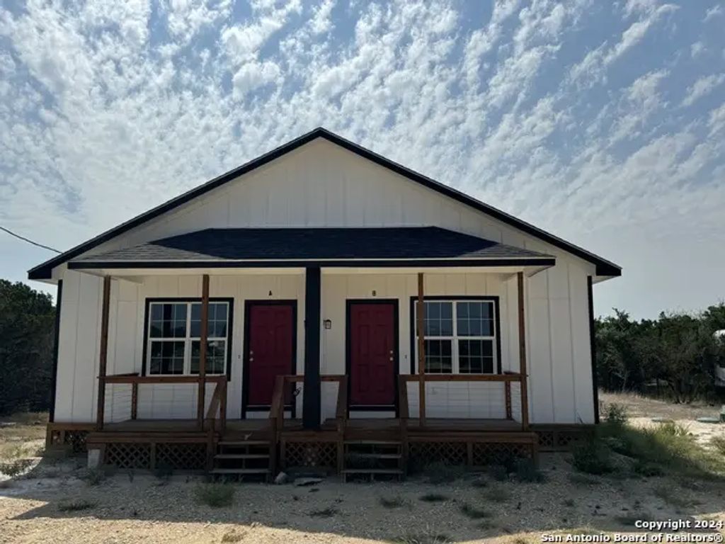 508 Freemont A, Spring Branch
