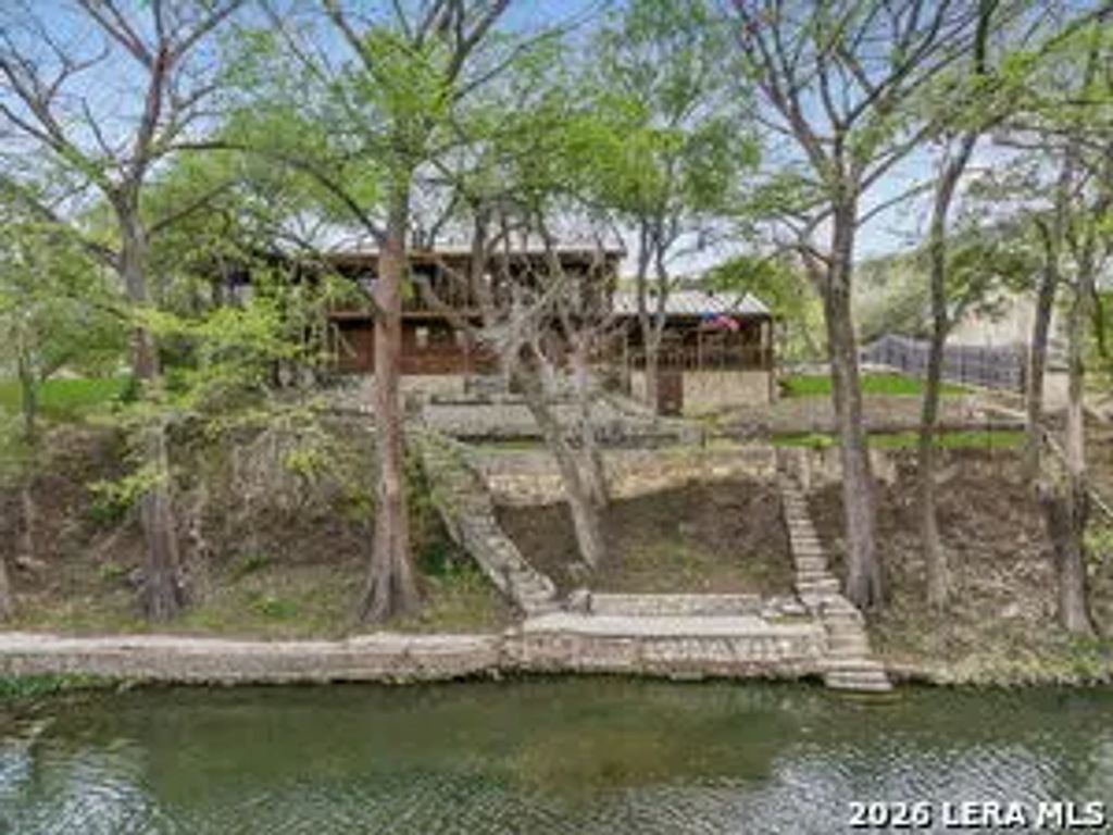 2630 Ponderosa Dr, New Braunfels