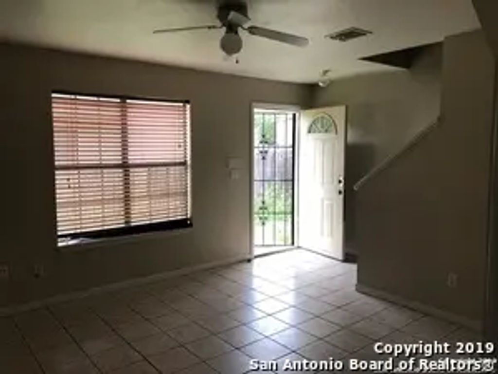 7543 Windsor Oaks, San Antonio
