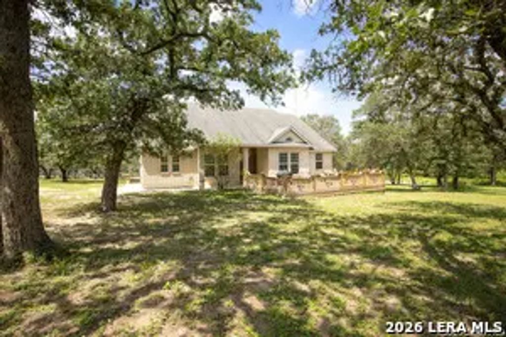 1262 Morning Glory Ln, Adkins