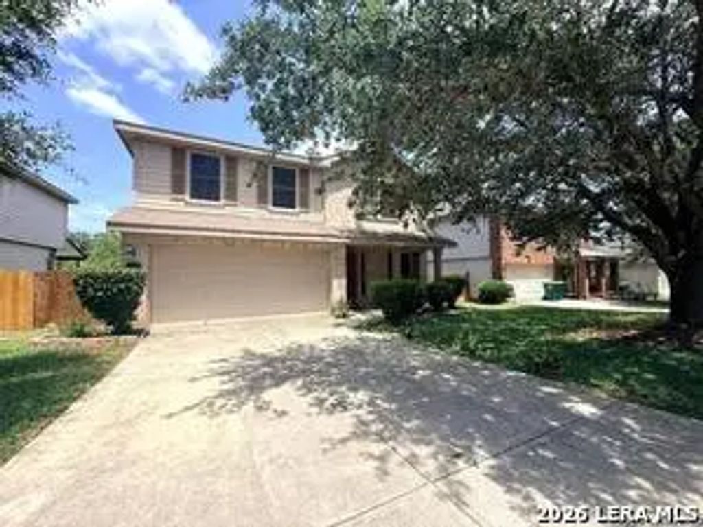 10526 Springwood Sq, Universal City