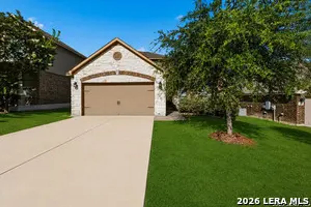 261 Primrose Way, New Braunfels