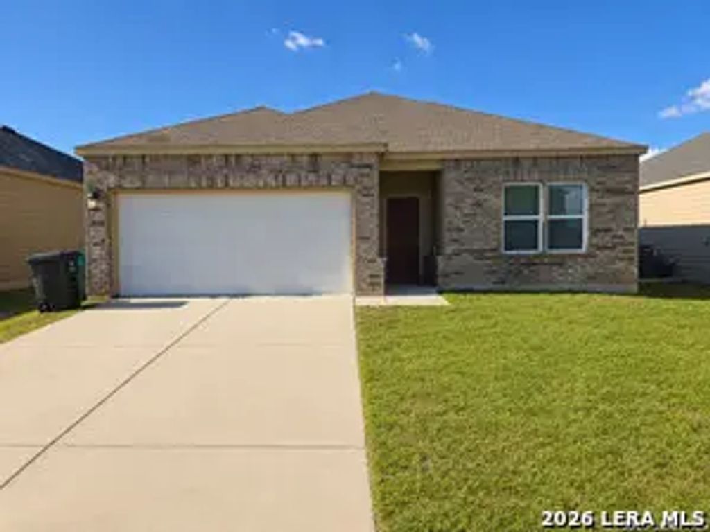 2135 Dry Moss Pass, San Antonio