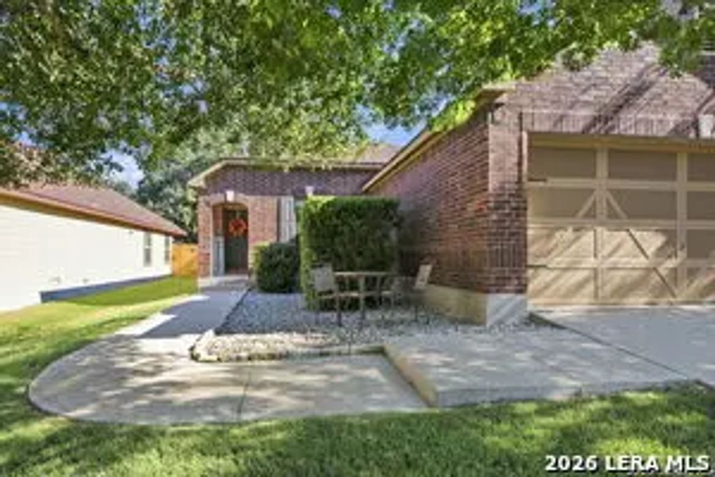 156 Desert Flower, Boerne