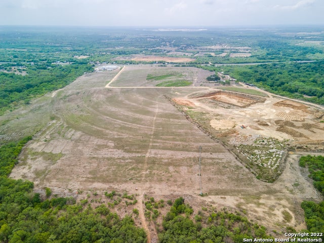 17950 S Us Highway 281, San Antonio