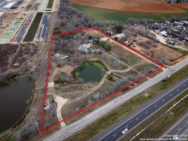 14989 S Interstate Highway 35, Atascosa