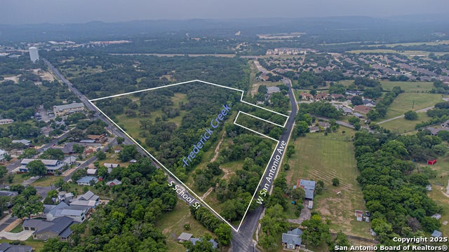 School St & San Antonio, Boerne