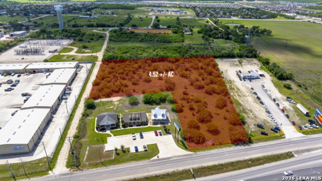 Tbd I-35, New Braunfels