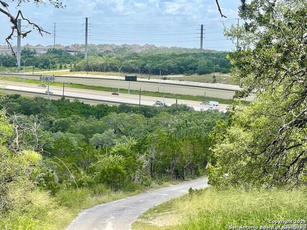 N Us Highway 281, San Antonio