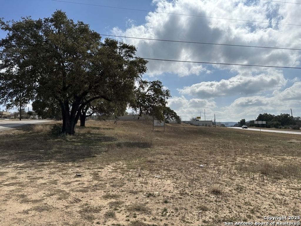 Hwy 173 S, Bandera