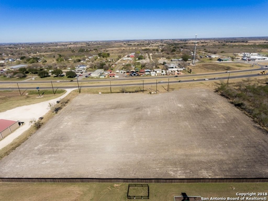 12156 Us Highway 87 S, Adkins