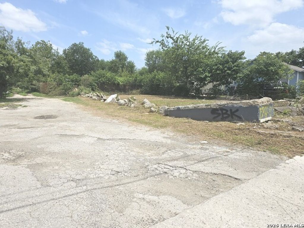 1216 Nw 24th Street, San Antonio