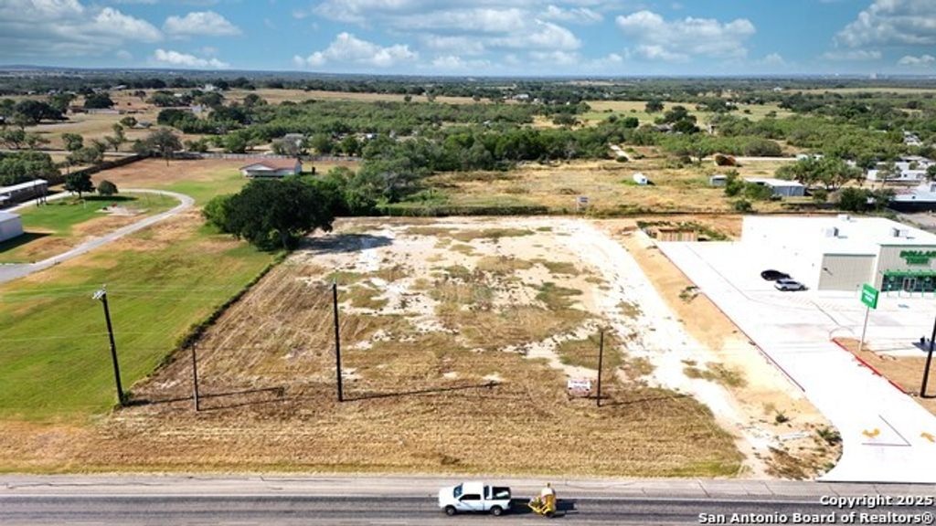11960 Us Highway 87, Adkins