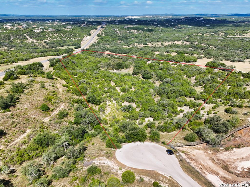 187 Zinnia Ave, Canyon Lake